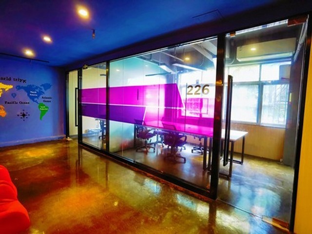 湖州浮雕铜屏风